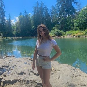 Meet your Posher, Sara